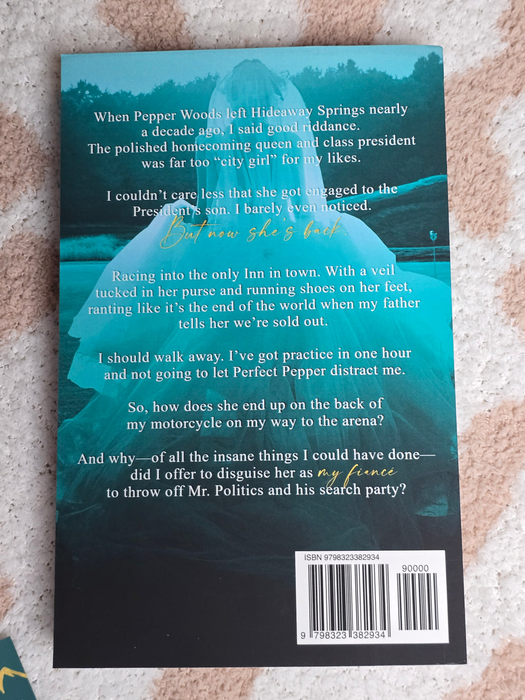 The Runaway- Roxanne Tully *signed OOP Indie Model Covers*