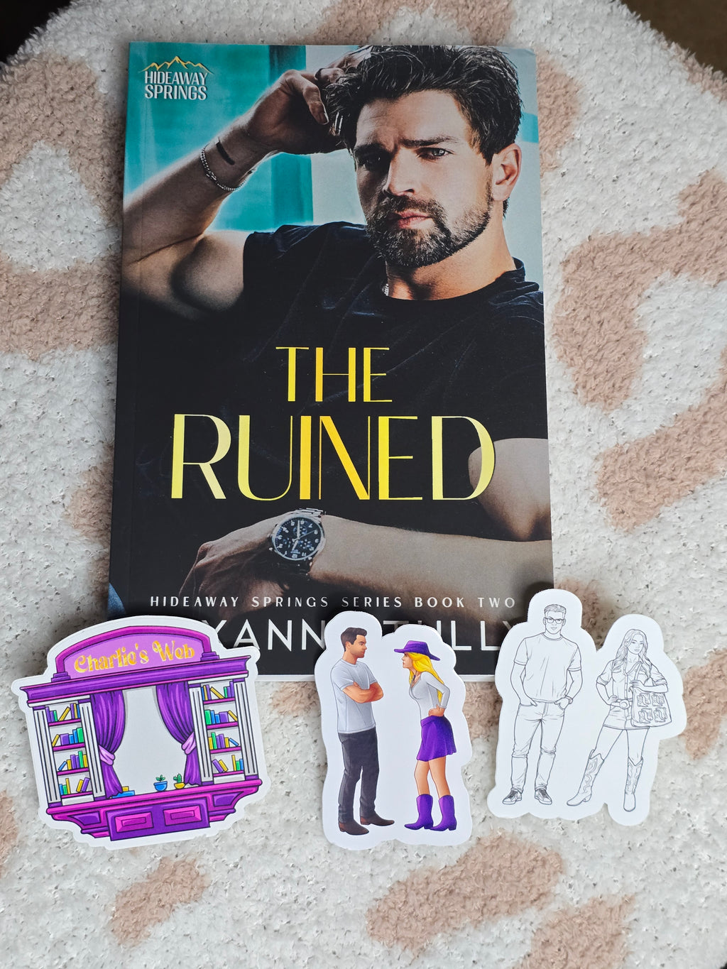 The Ruined- Roxanne Tully *signed OOP Indie model cover*